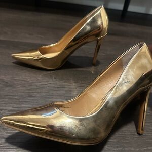 Elegant Gold Women's Heels